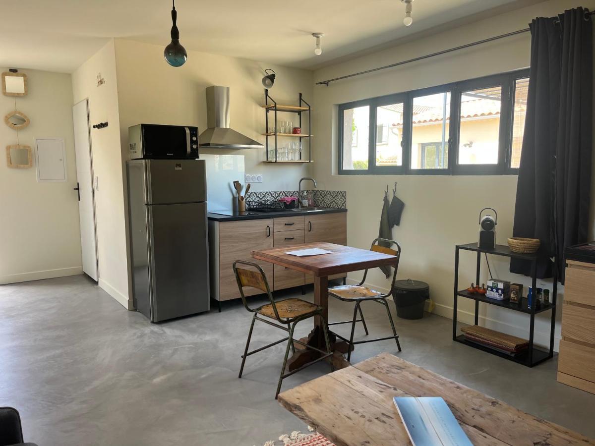 Ferienwohnung Studio Dans Les Alpilles Fontvieille Exterior foto